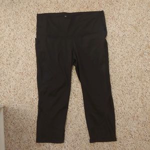 Black Capri leggings